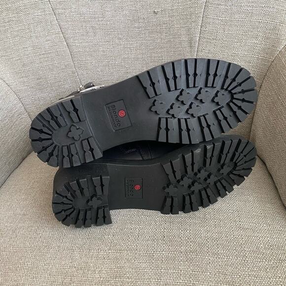 NIB: Blondo Mable Double Buckle Boot - Picture 8 of 10